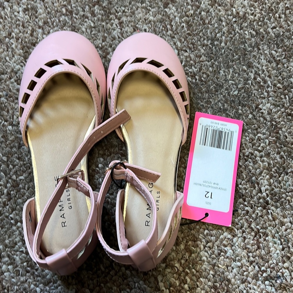 Kids shoes